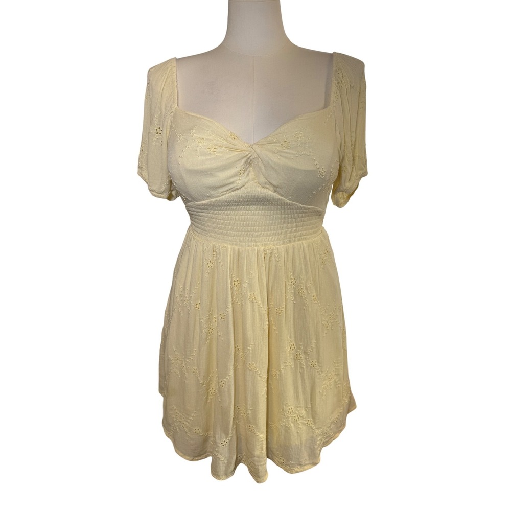 Hollister‎ Yellow Eyelet Smocked Romper Sweetheart Tie Back Dress Look Size L